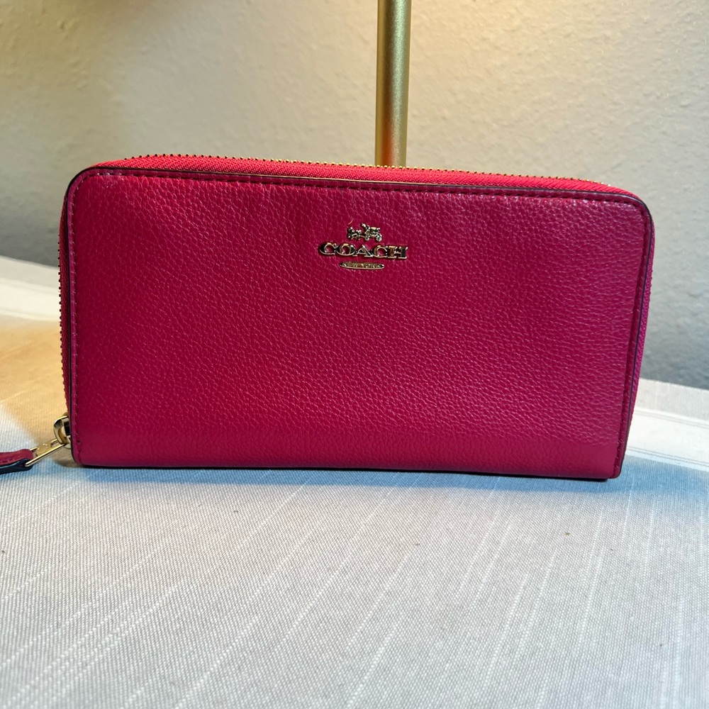 Coach Fuchsia Leather Zip Wallet